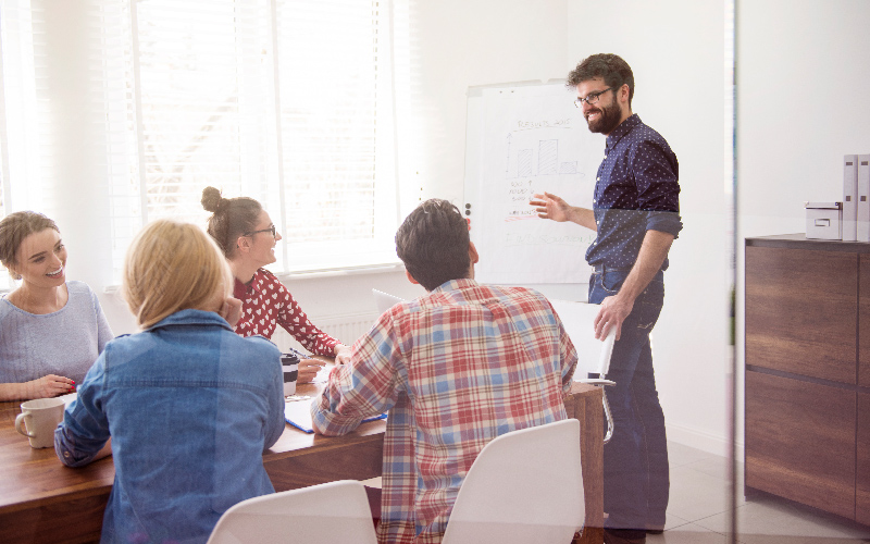 Programa de Desenvolvimento de Carreira: por que construir um hoje mesmo?