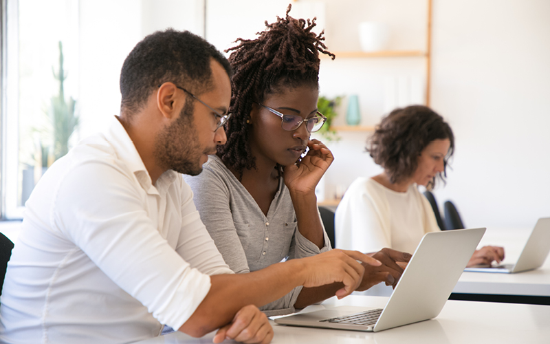 Programas de Trainee e Estágio: entenda porque são o futuro das organizações