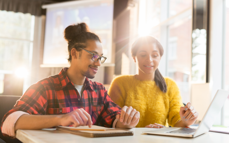 Quais as diferenças entre Jovem Aprendiz e Estagiário?